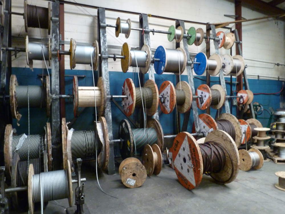various sizes of wire rope