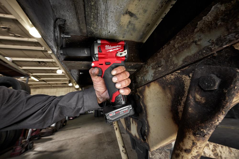 M12™ FUEL™ Stubby 1/2 in. Impact Wrench Kit