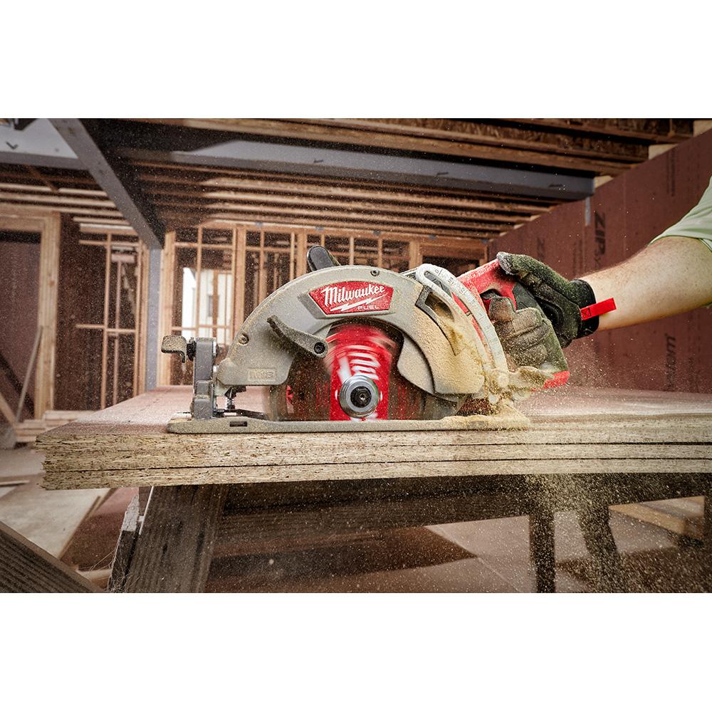 M18™ FUEL™ Rear Handle 7-1/4 in. Circular Saw - Tool Only